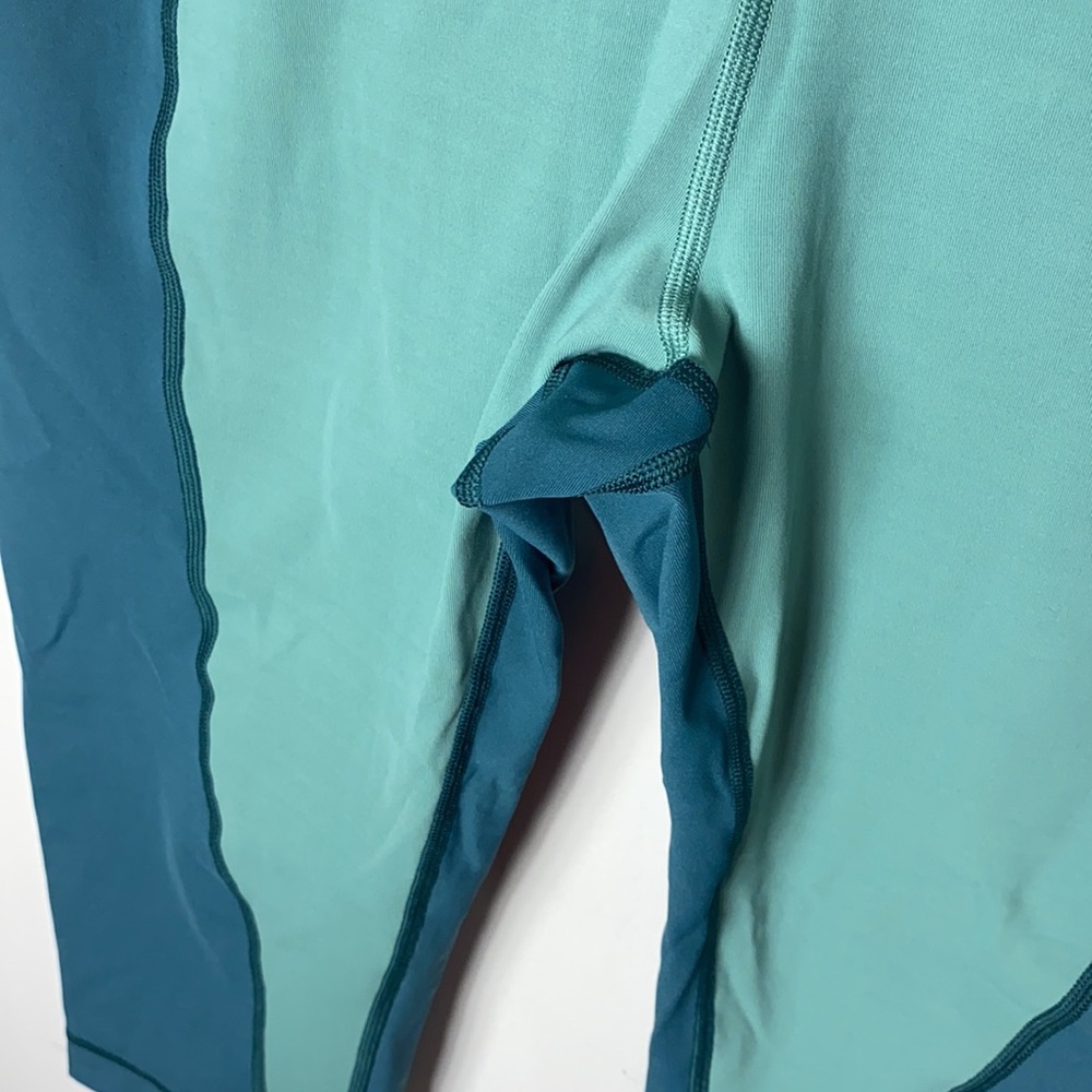 Lululemon Wunder Under Crop Curve Frosted Pine - image 6